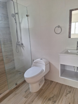 Apartamento de 2 habitaciones en venta en san isidro.