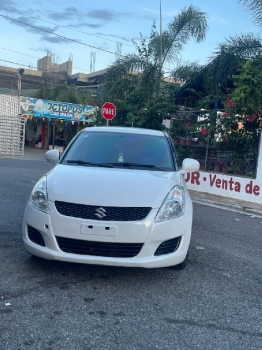 Suzuki swift 2012 - traccion delantera 4x4