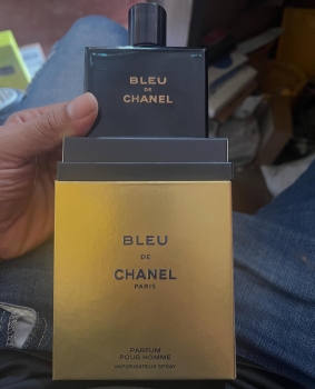 Perfume bleu de chanel parfum edición limitada de 3.4 fl.oz