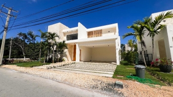 Vendo villa de lujo en punta cana