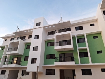Apartamento de 2 habitaciones en venta en la av. hípica.