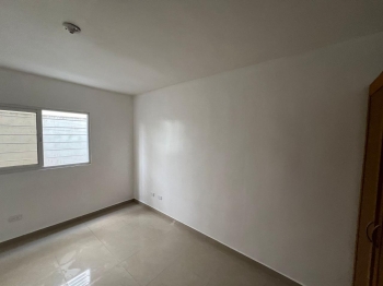 Apartamento de 3 habitaciones en venta en el ensanche isabelita.