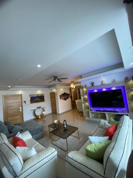 Apartamento en venta en vista hermosa.