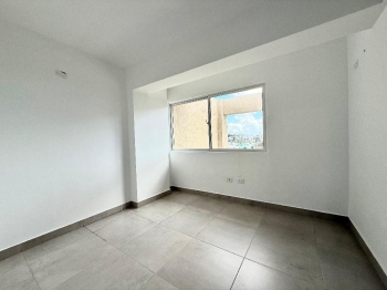 Apartamento en venta en la av. independencia.