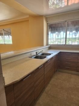 Apartamento en venta en la av. independencia.