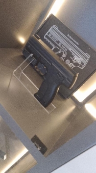 Vendo pistola de aire.dispara gas pimienta