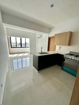 Apartamento en alquiler linea blanca en la esperilla