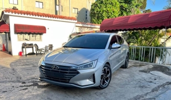 Hyundai avante 2020 glp  gasolina
