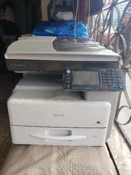 Copiadora ricoh mp301