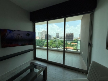 Apartamento en alquiler con linea blanca en serralles.