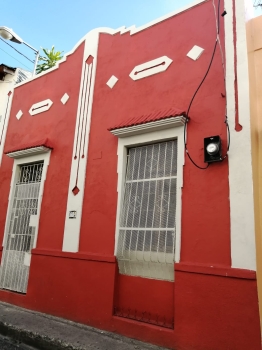 Casa en zona colonial para reformar de 6 habitaciones