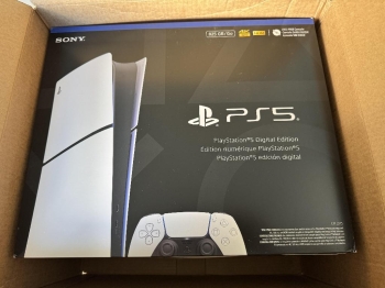 Playstation 5 slim - digital - 825gb - sellado ps5