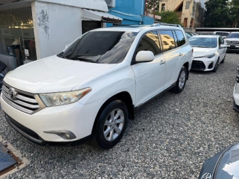 Toyota hilanfer 2013