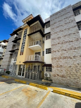 Apartamento en venta en san isidro.