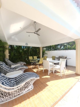 Villa en venta en juan dolio.