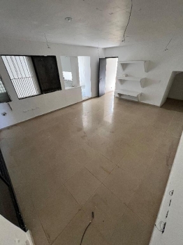 Local comercial en alquiler en ens. julieta