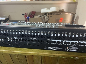 Consola digital mix  en santo domingo este