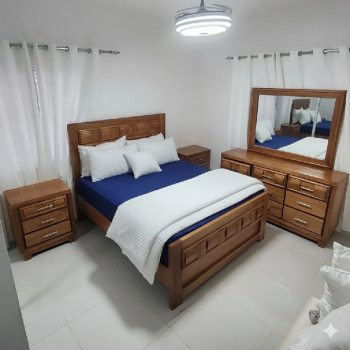 Juego de habitación en caoba con colchón doble pilotow