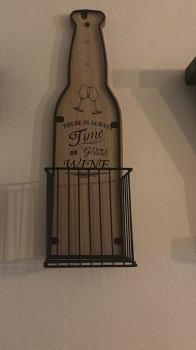 Porta corcho  y porta vino decorativo