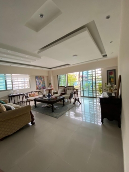 En venta amplio apartamento en el sector de evaristo morales santo dom