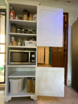 Organizador de alimentoa con espacio para microonda