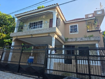 Alquilo casa en los hidalgos km 14 autopista duarte