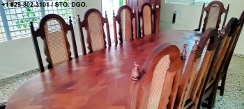 Vendo maravilloso juego de comedor artesanal