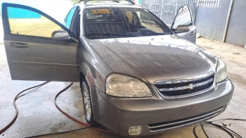 Chevrolet optra 2008 en la romana