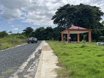 Terrenos con financiamiento y servicios permanentes