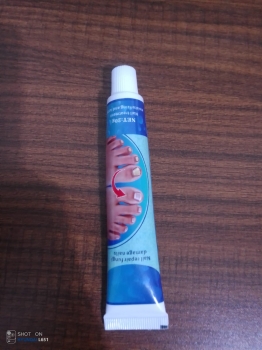 Gel reparador de uñas 8827cc con fórmula nutritiva y endurecedora