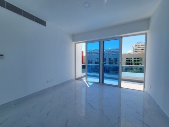 Apartamento nuevo en bella vista de tres habitaciones