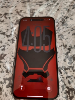 Iphone 14 pro  morado  en san cristóbal