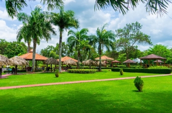 Solares en hermoso residencial