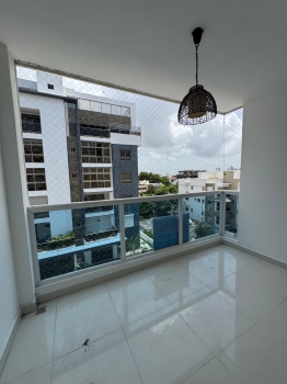 Apartamento 3 habitaciones en el millón a paso de núñez de cáceres 160