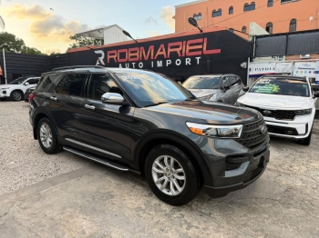 Ford explorer base 2020