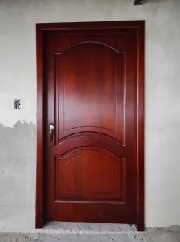 Ebanista que fabrique puertas en madera en santo domingo