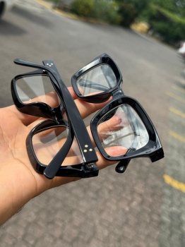 Nuestros lentes con filtro anti luz azul son ideales para cuidar tus o