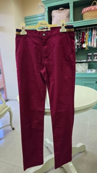 Pantalon largo marca española.