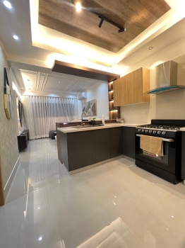 Apartamento amueblado en venta y alquiler la esperilla