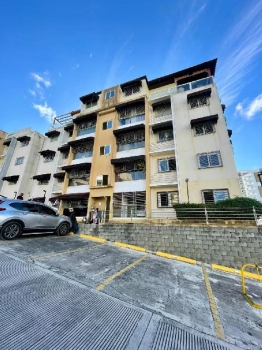 Apartamento en alquiler -  colinas del arroyo ii