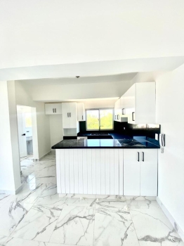 Apartamento en venta en las palmas de herrera