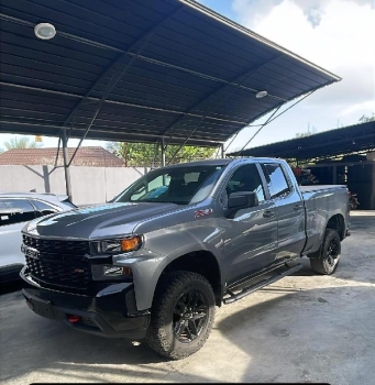Chevrolet silverado z71 v6 2020 en peravia