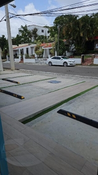 ???? se alquila amplio local comercial – cerros de gurabo