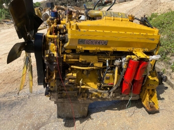 Motor cummins qsk 19