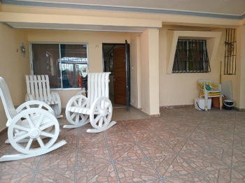 Se vende casa de 2 niveles en residencial prados de pantoja santo domi