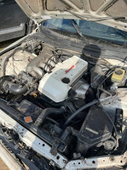 Motor con su transmisión de toyota altezza 2003