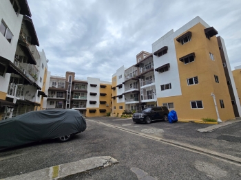 Apartamento en ciudad modelo norte 4to piso con terraza  jacobo majlut
