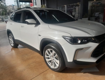 Chevrolet tracker lt 2023 con 10.100 kilometraje