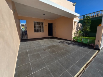 Casa totalmente remodelada amueblada y equipada completa.  precio nego
