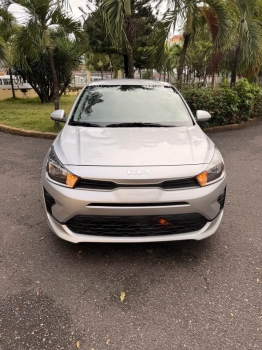 Kia rio s 2023  clean carfax  pocas millas  optimas condiciones impeca